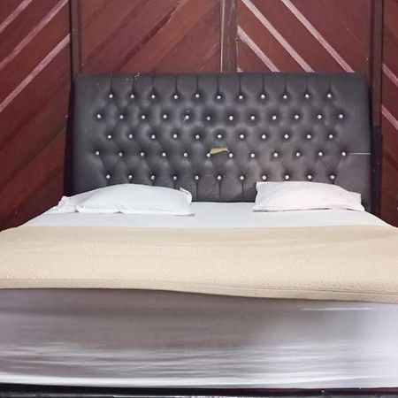 Hotel Pantai Panjang Bengkulu Redpartner Bagian luar foto