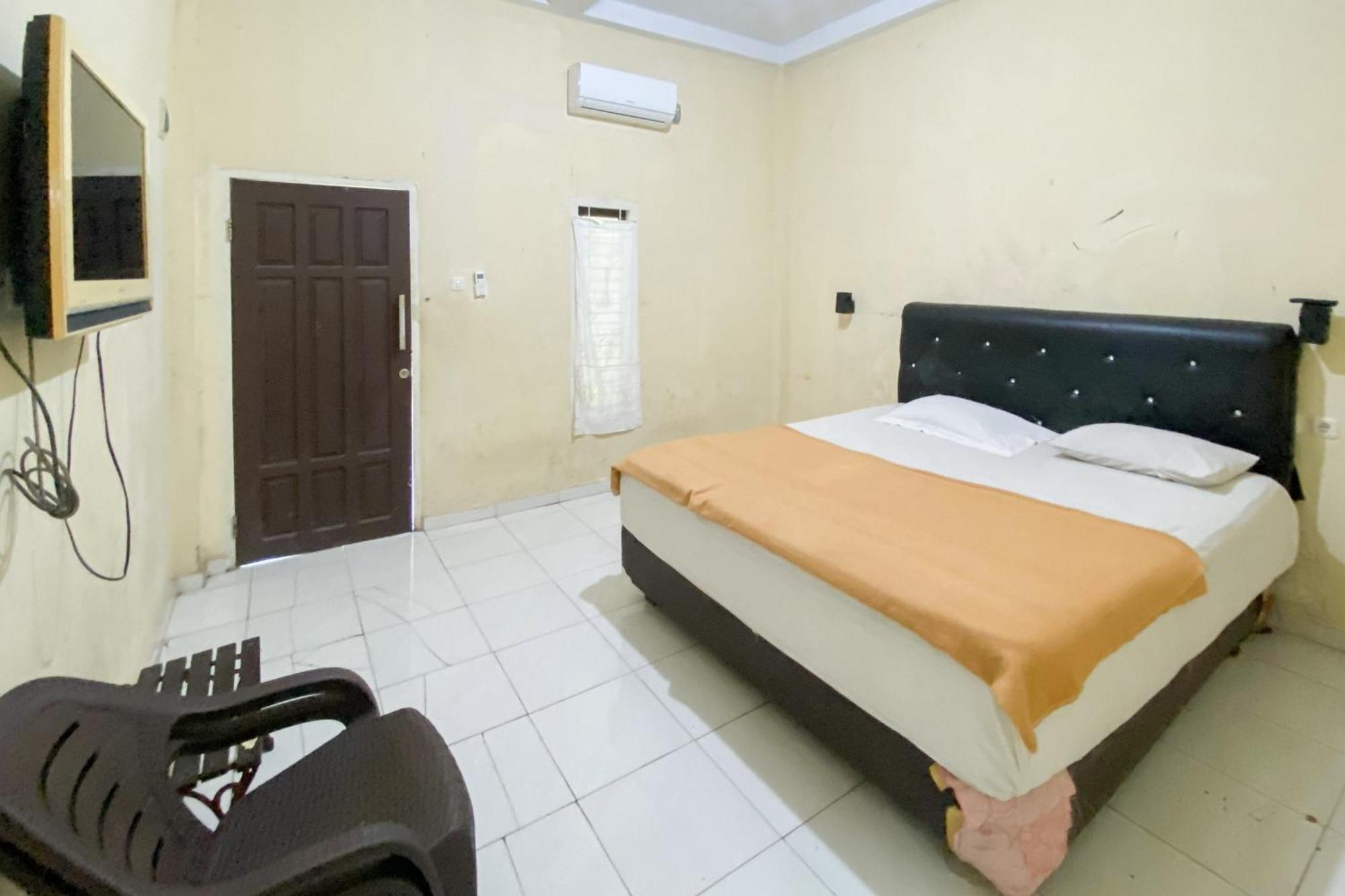 Hotel Pantai Panjang Bengkulu Redpartner Bagian luar foto