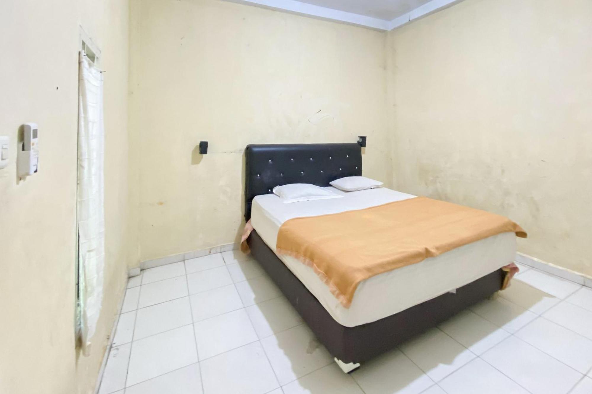 Hotel Pantai Panjang Bengkulu Redpartner Bagian luar foto