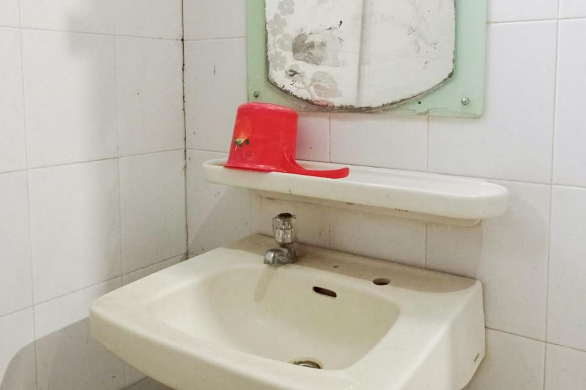 Hotel Pantai Panjang Bengkulu Redpartner Bagian luar foto
