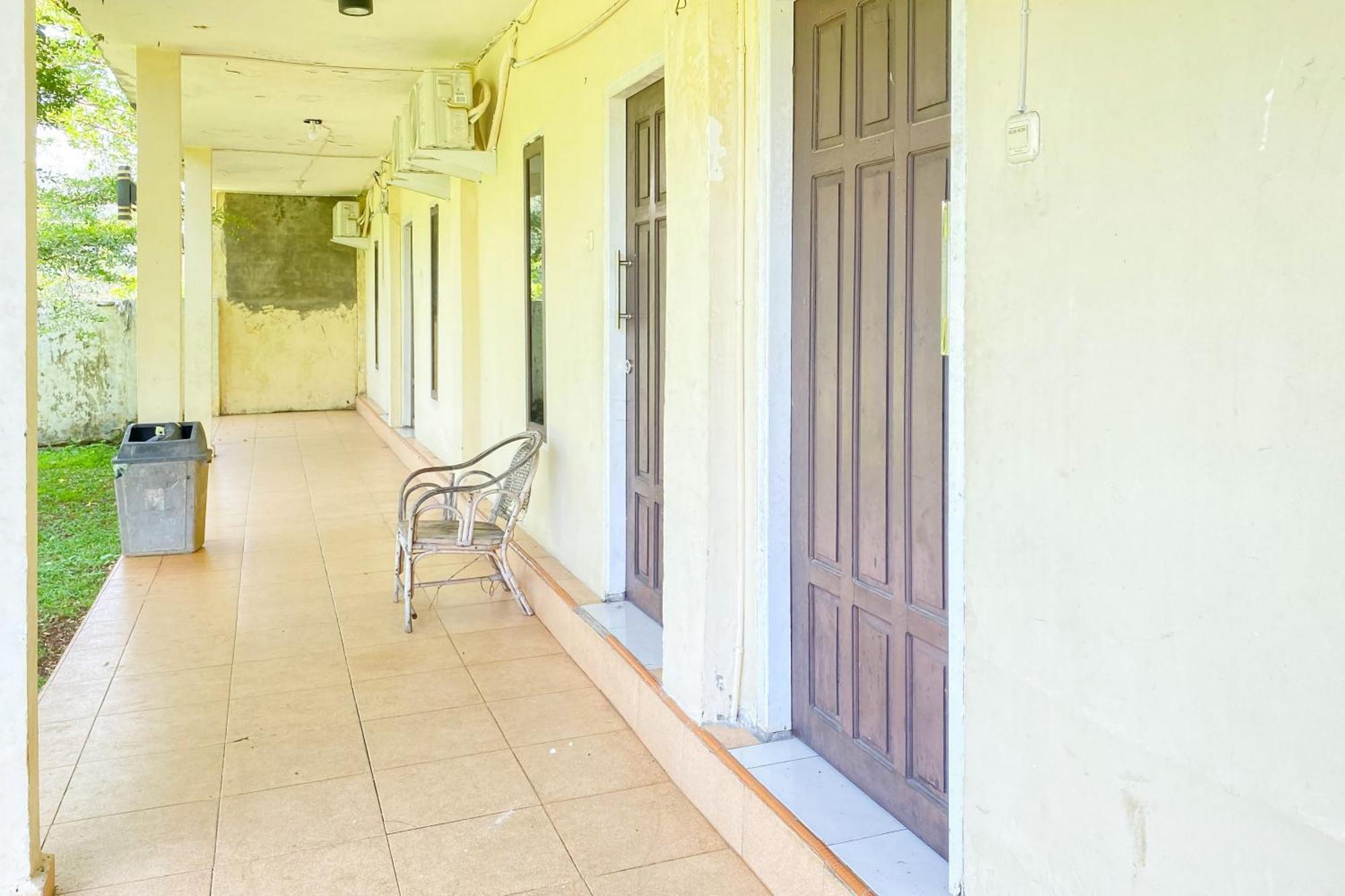 Hotel Pantai Panjang Bengkulu Redpartner Bagian luar foto