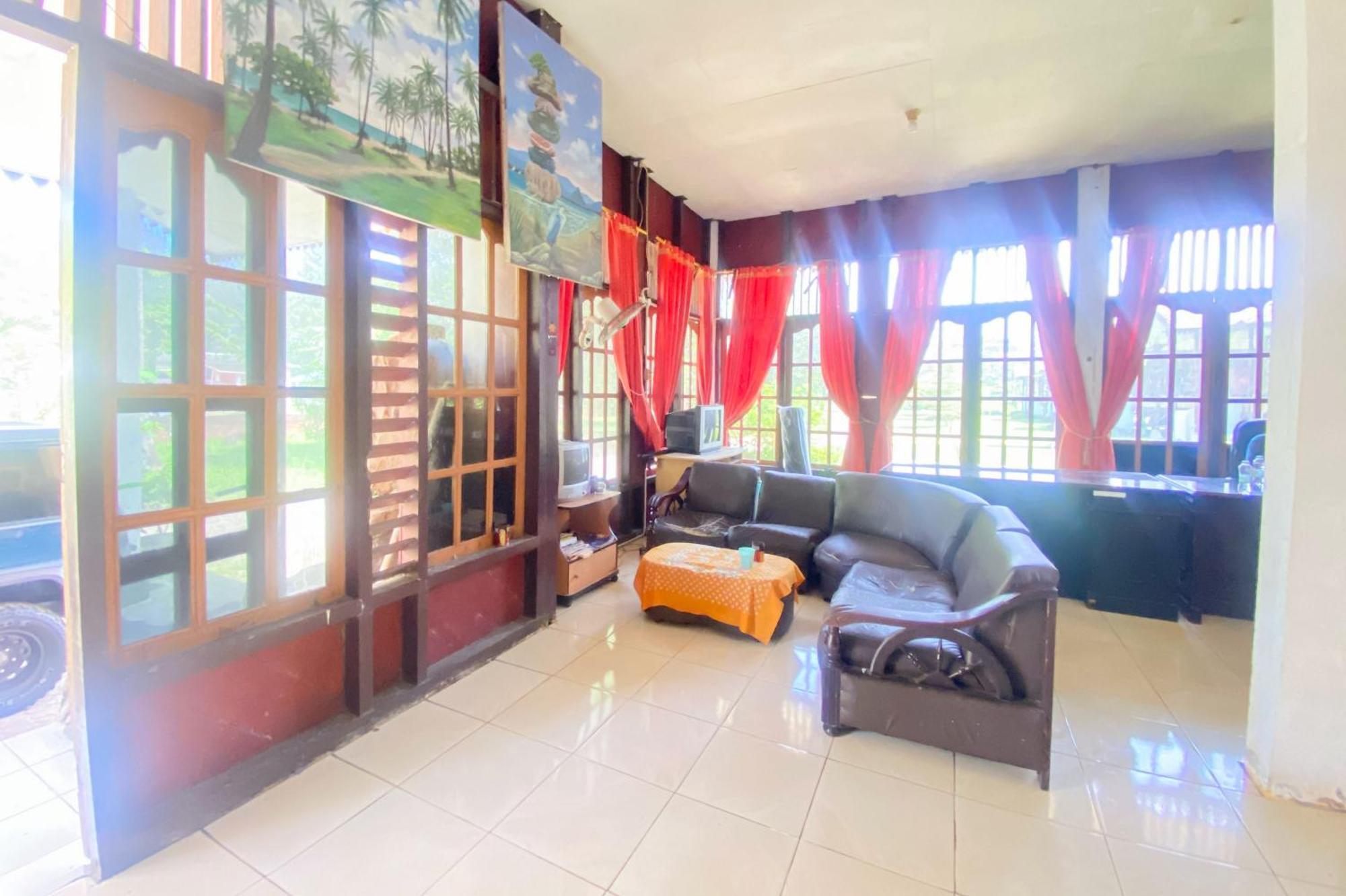 Hotel Pantai Panjang Bengkulu Redpartner Bagian luar foto